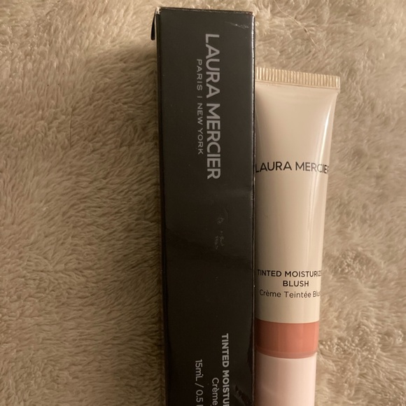 LAURA MERCIER TINTED MOISTURIZER BLUSH- SOUTH BOUND - Picture 2 of 6
